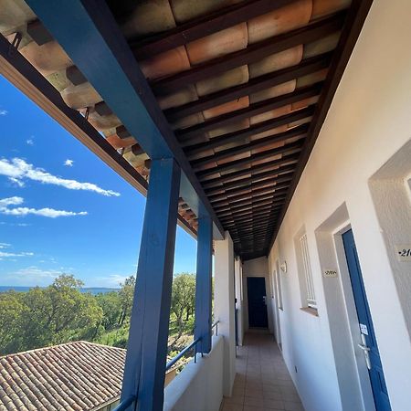 Charmant Appartement Village Restanques De Saint Tropez Гримо Экстерьер фото