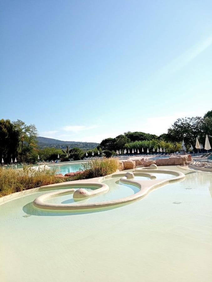 Charmant Appartement Village Restanques De Saint Tropez Гримо Экстерьер фото